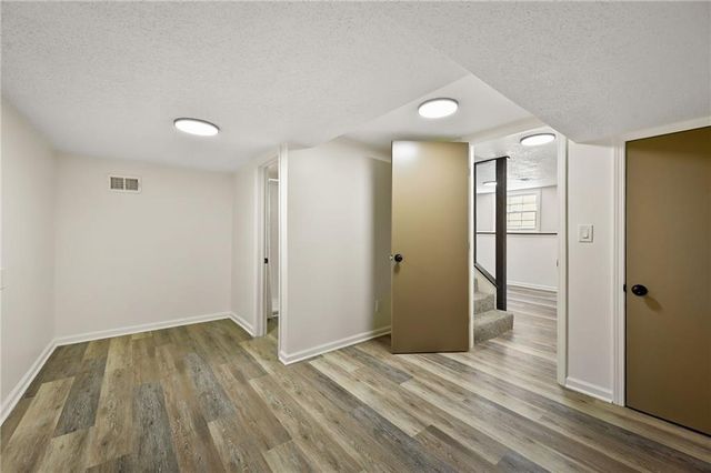 11028 Cypress Avenue, Kansas City, MO 64137