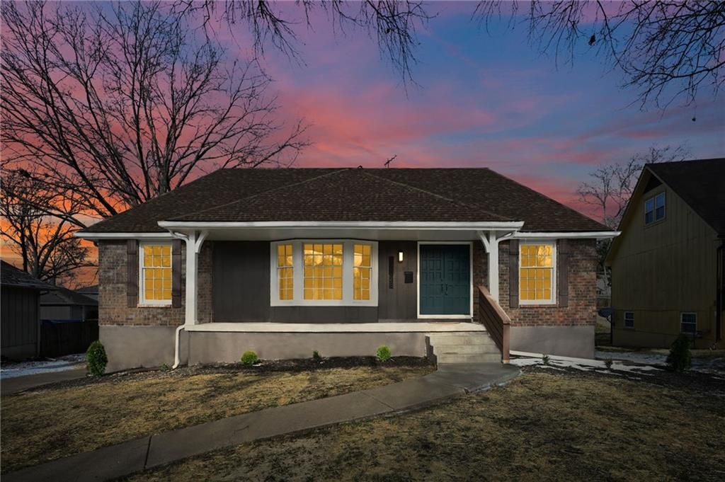 11028 Cypress Avenue, Kansas City, MO 64137