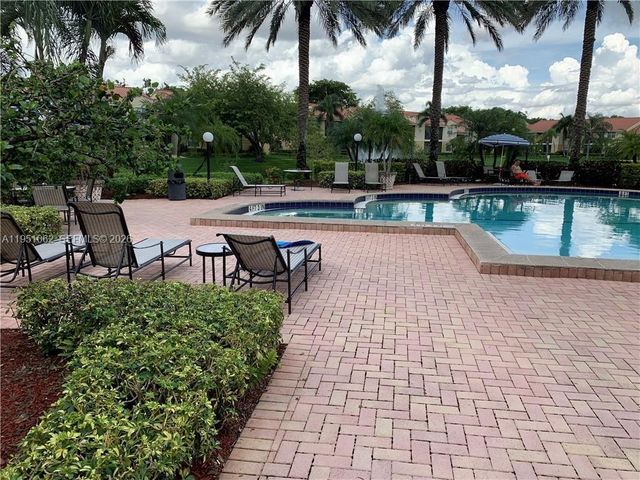 1235 SW 46th Ave 711, Pompano Beach, FL 33069