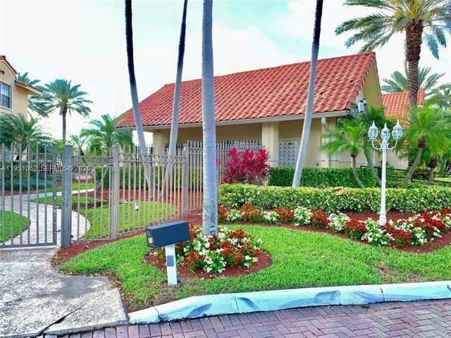 1235 SW 46th Ave 711, Pompano Beach, FL 33069