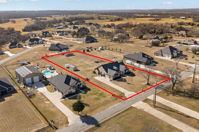 1128 Highland Road, Springtown, TX 76082