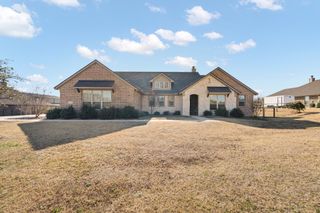 1128 Highland Road, Springtown, TX 76082