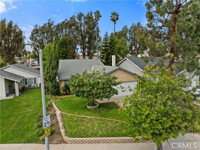 13543 Laurelhurst, Moorpark, CA 93021