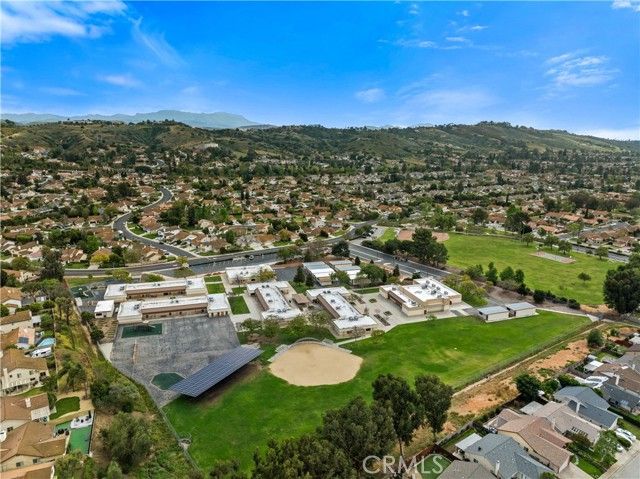 13543 Laurelhurst, Moorpark, CA 93021