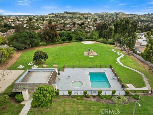 13543 Laurelhurst, Moorpark, CA 93021