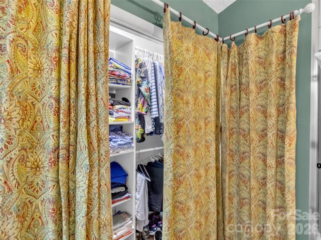 20 Seminole Drive, Maggie Valley, NC 28751