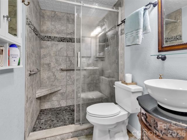 20 Seminole Drive, Maggie Valley, NC 28751