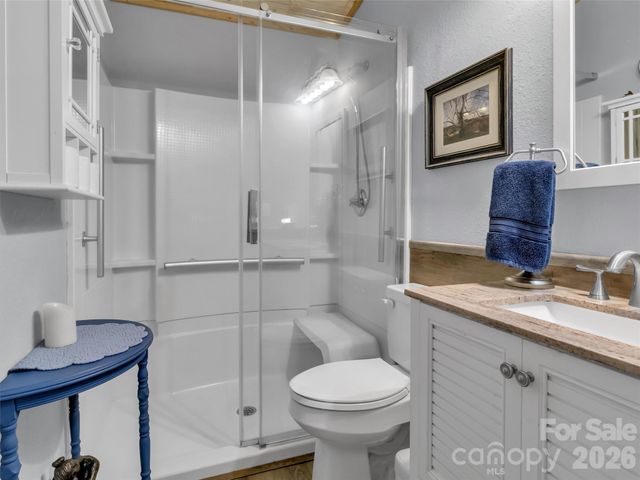 20 Seminole Drive, Maggie Valley, NC 28751