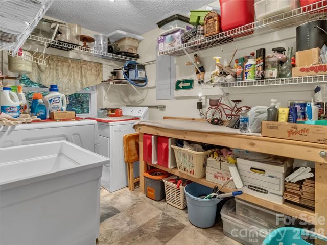 20 Seminole Drive, Maggie Valley, NC 28751