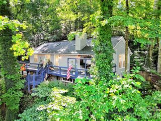 20 Seminole Drive, Maggie Valley, NC 28751