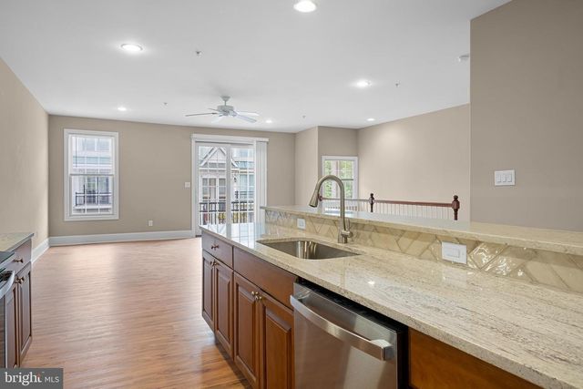 104 SUTTON WAY, Newark, DE 19711