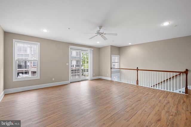 104 SUTTON WAY, Newark, DE 19711