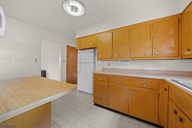 7 Freeman Pl, Nutley Twp., NJ 07110