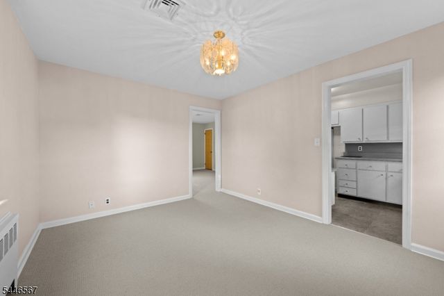 7 Freeman Pl, Nutley Twp., NJ 07110