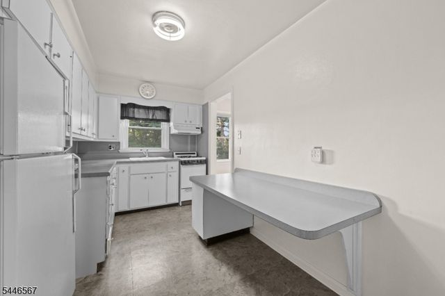 7 Freeman Pl, Nutley Twp., NJ 07110
