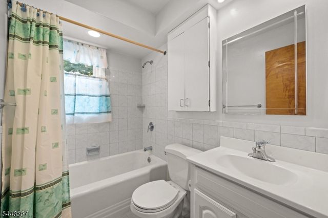 7 Freeman Pl, Nutley Twp., NJ 07110