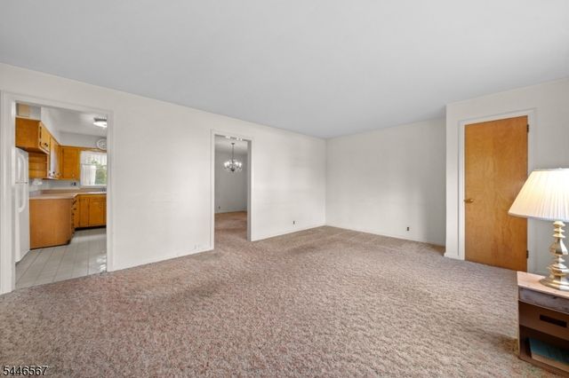 7 Freeman Pl, Nutley Twp., NJ 07110