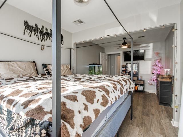 9920 Cottonwood Drive, Newalla, OK 74857