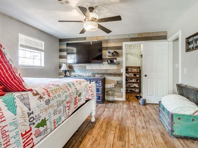 9920 Cottonwood Drive, Newalla, OK 74857