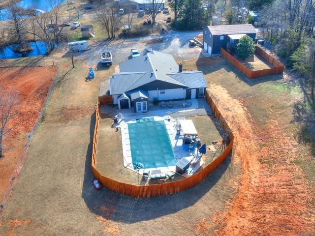 9920 Cottonwood Drive, Newalla, OK 74857