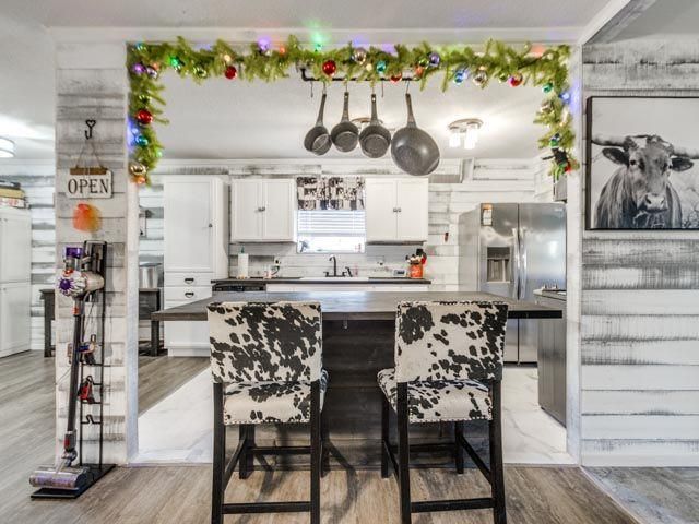 9920 Cottonwood Drive, Newalla, OK 74857