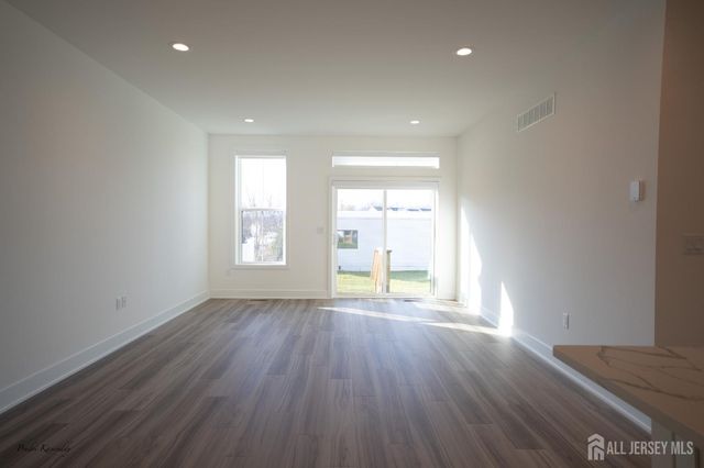 85 Mustang Drive, Manalapan, NJ 07726