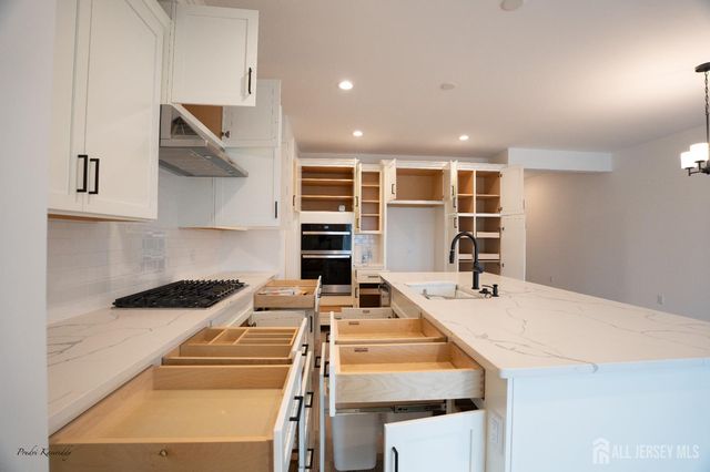 85 Mustang Drive, Manalapan, NJ 07726