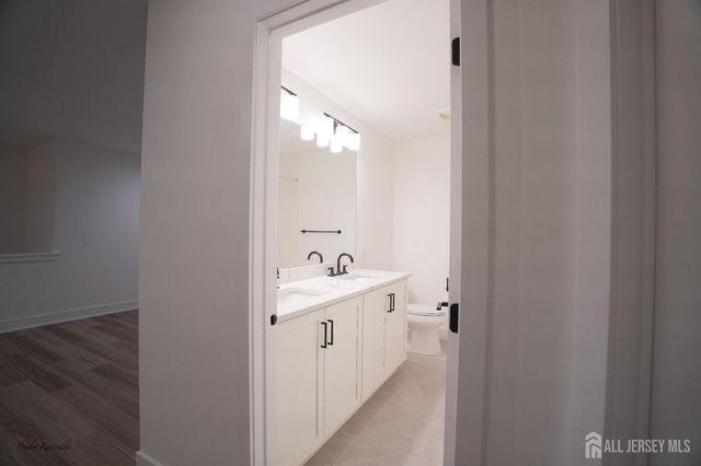 85 Mustang Drive, Manalapan, NJ 07726