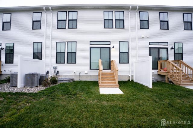 85 Mustang Drive, Manalapan, NJ 07726