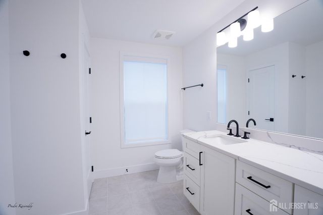 85 Mustang Drive, Manalapan, NJ 07726