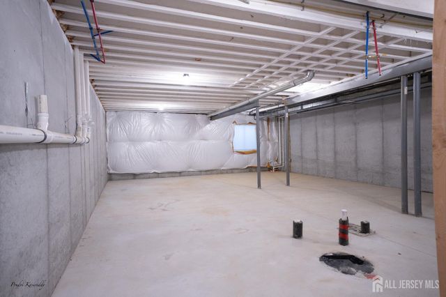 85 Mustang Drive, Manalapan, NJ 07726