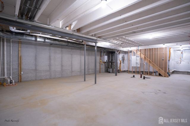 85 Mustang Drive, Manalapan, NJ 07726