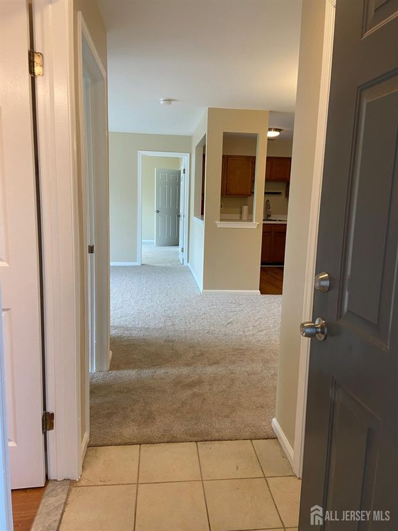 224 Waterford Drive, Edison, NJ 08817