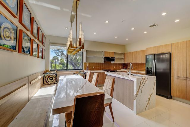 173 SE 1st Circle, Pompano Beach, FL 33060