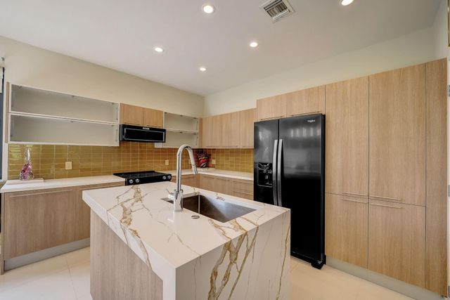 173 SE 1st Circle, Pompano Beach, FL 33060