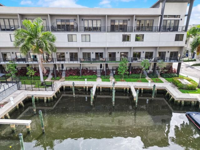 173 SE 1st Circle, Pompano Beach, FL 33060
