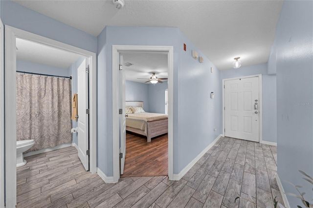2705 EMERALD LAKE CT 2705, Kissimmee, FL 34744