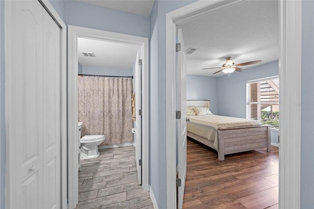 2705 EMERALD LAKE CT 2705, Kissimmee, FL 34744