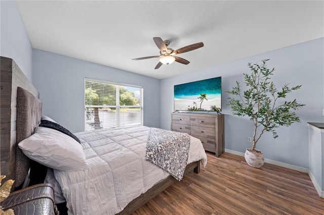 2705 EMERALD LAKE CT 2705, Kissimmee, FL 34744
