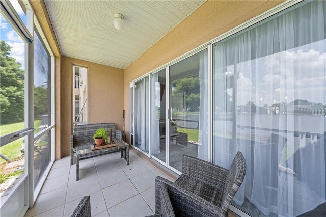 2705 EMERALD LAKE CT 2705, Kissimmee, FL 34744