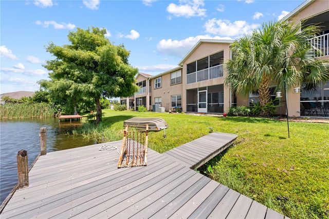 2705 EMERALD LAKE CT 2705, Kissimmee, FL 34744