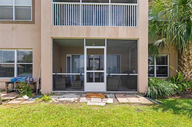 2705 EMERALD LAKE CT 2705, Kissimmee, FL 34744