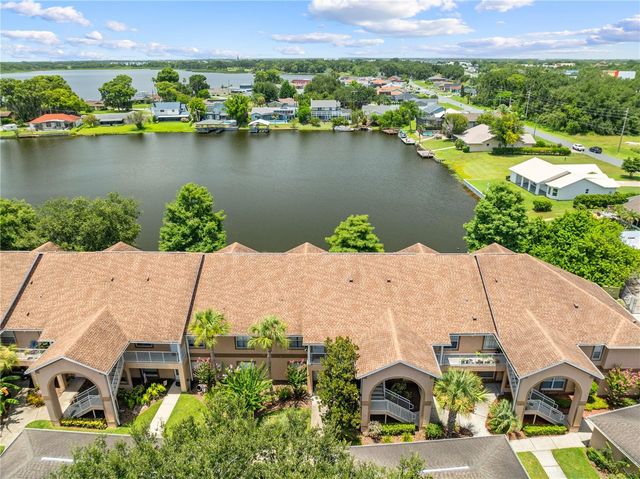 2705 EMERALD LAKE CT 2705, Kissimmee, FL 34744