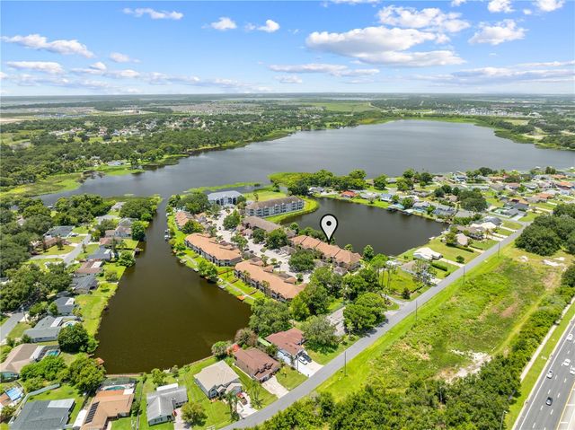 2705 EMERALD LAKE CT 2705, Kissimmee, FL 34744