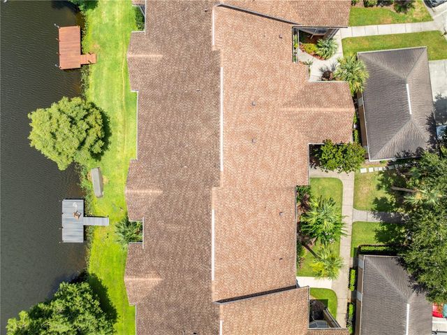 2705 EMERALD LAKE CT 2705, Kissimmee, FL 34744