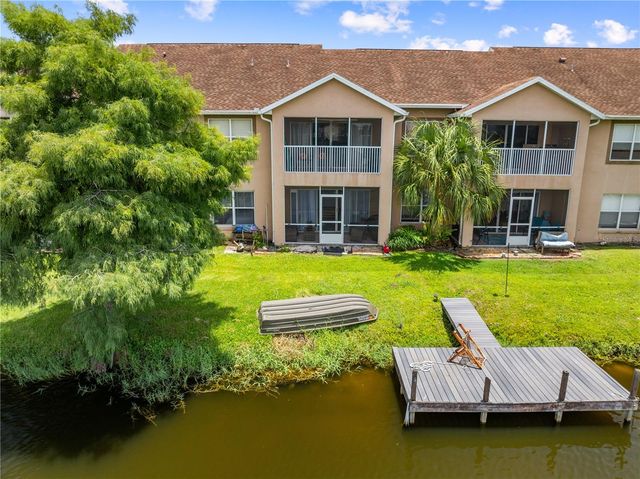 2705 EMERALD LAKE CT 2705, Kissimmee, FL 34744