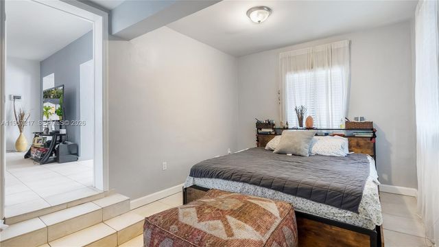 491 NW 108th Ter, Miami, FL 33168