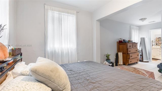 491 NW 108th Ter, Miami, FL 33168