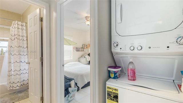 491 NW 108th Ter, Miami, FL 33168