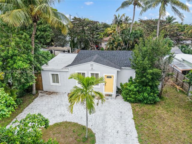 491 NW 108th Ter, Miami, FL 33168